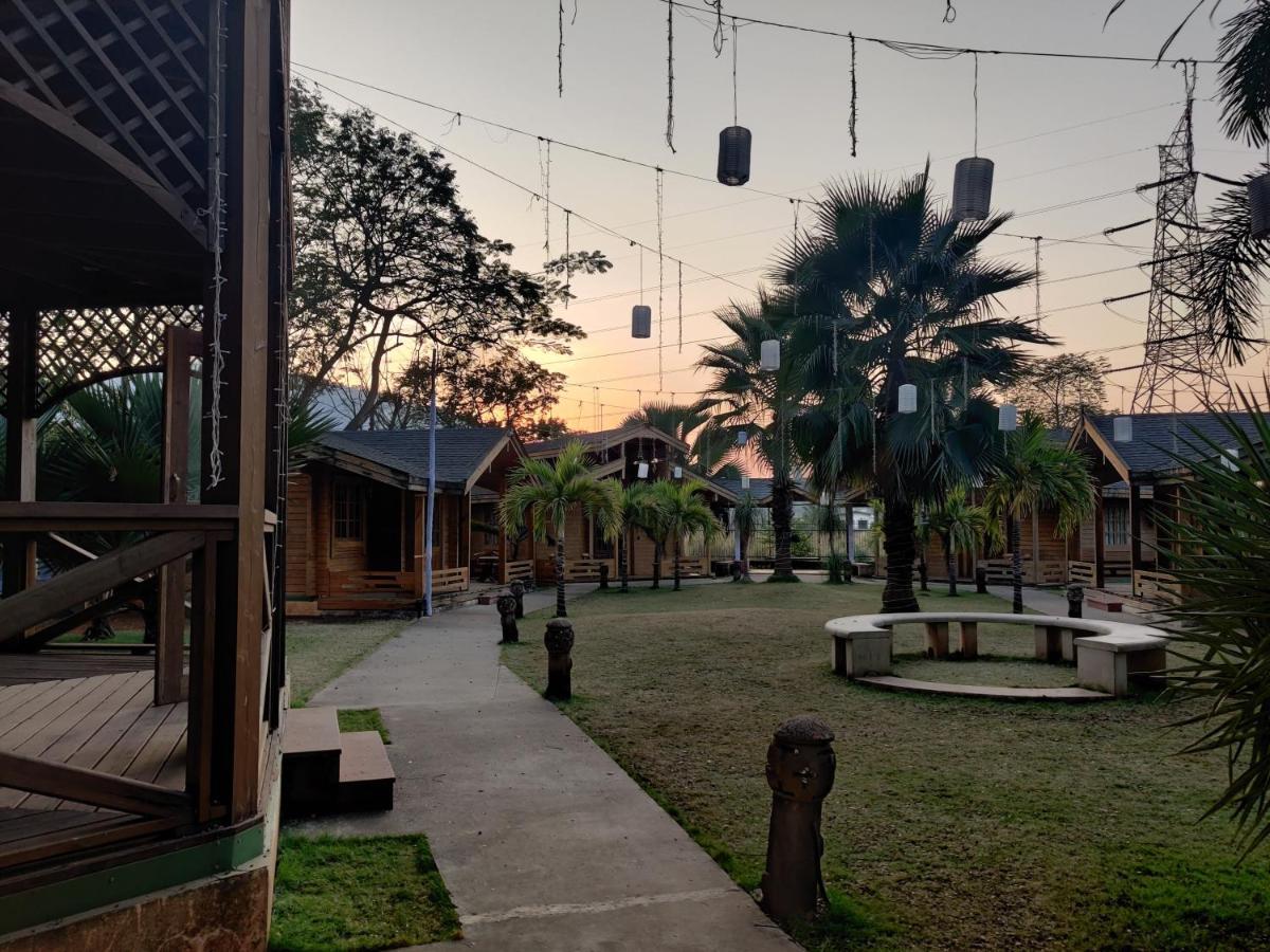 Monteria Resort Chauk Luaran gambar
