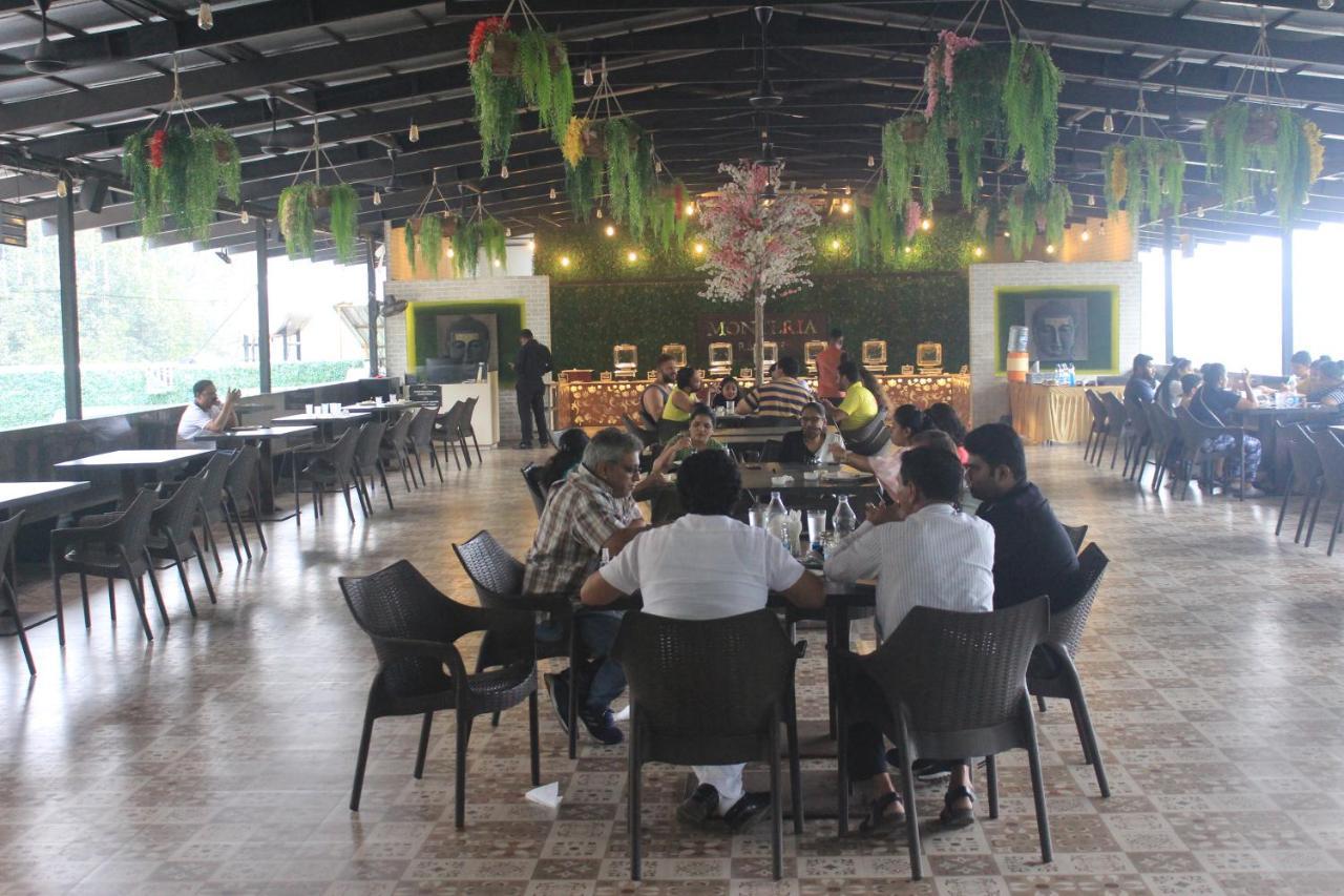 Monteria Resort Chauk Luaran gambar
