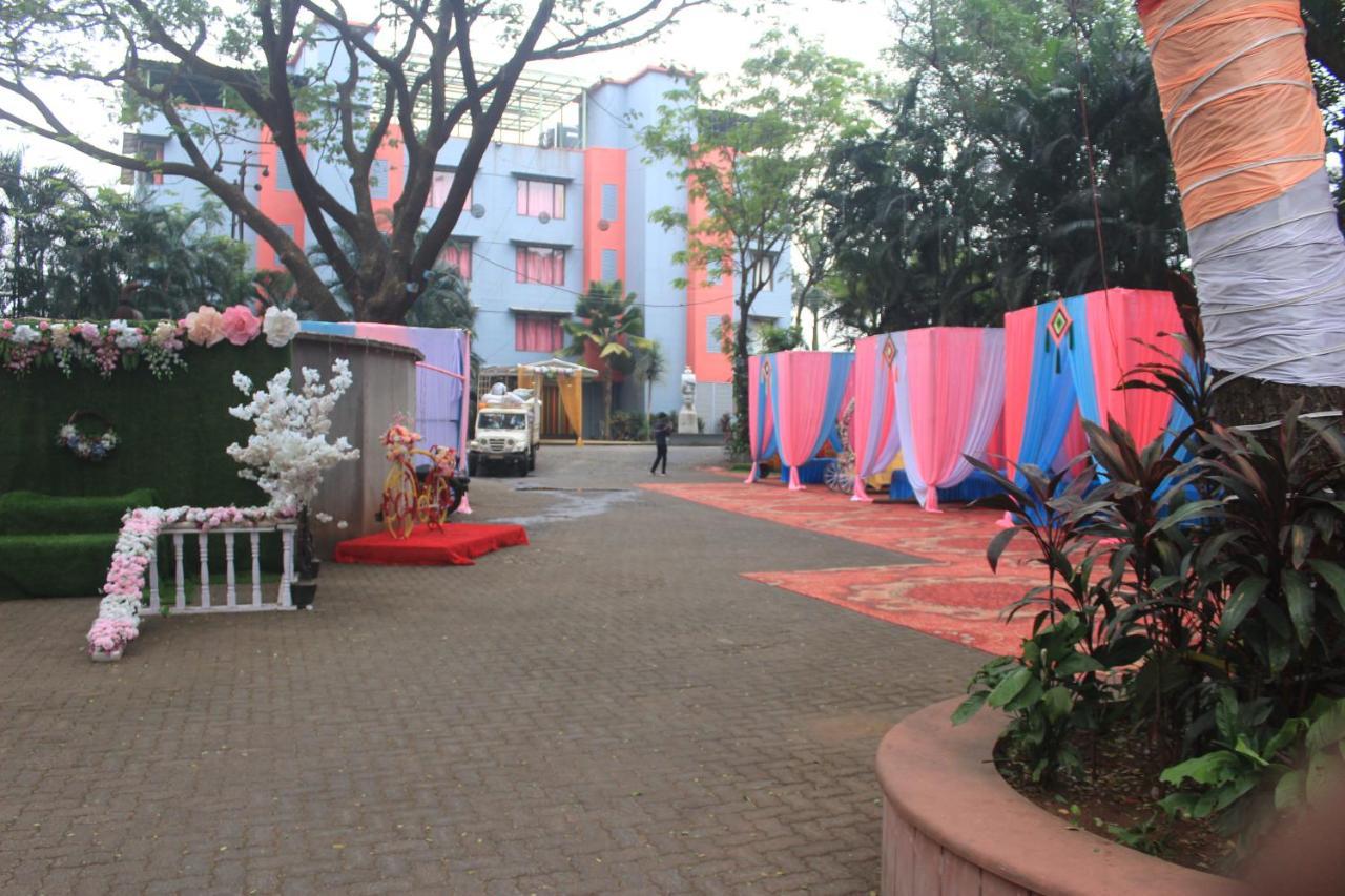Monteria Resort Chauk Luaran gambar