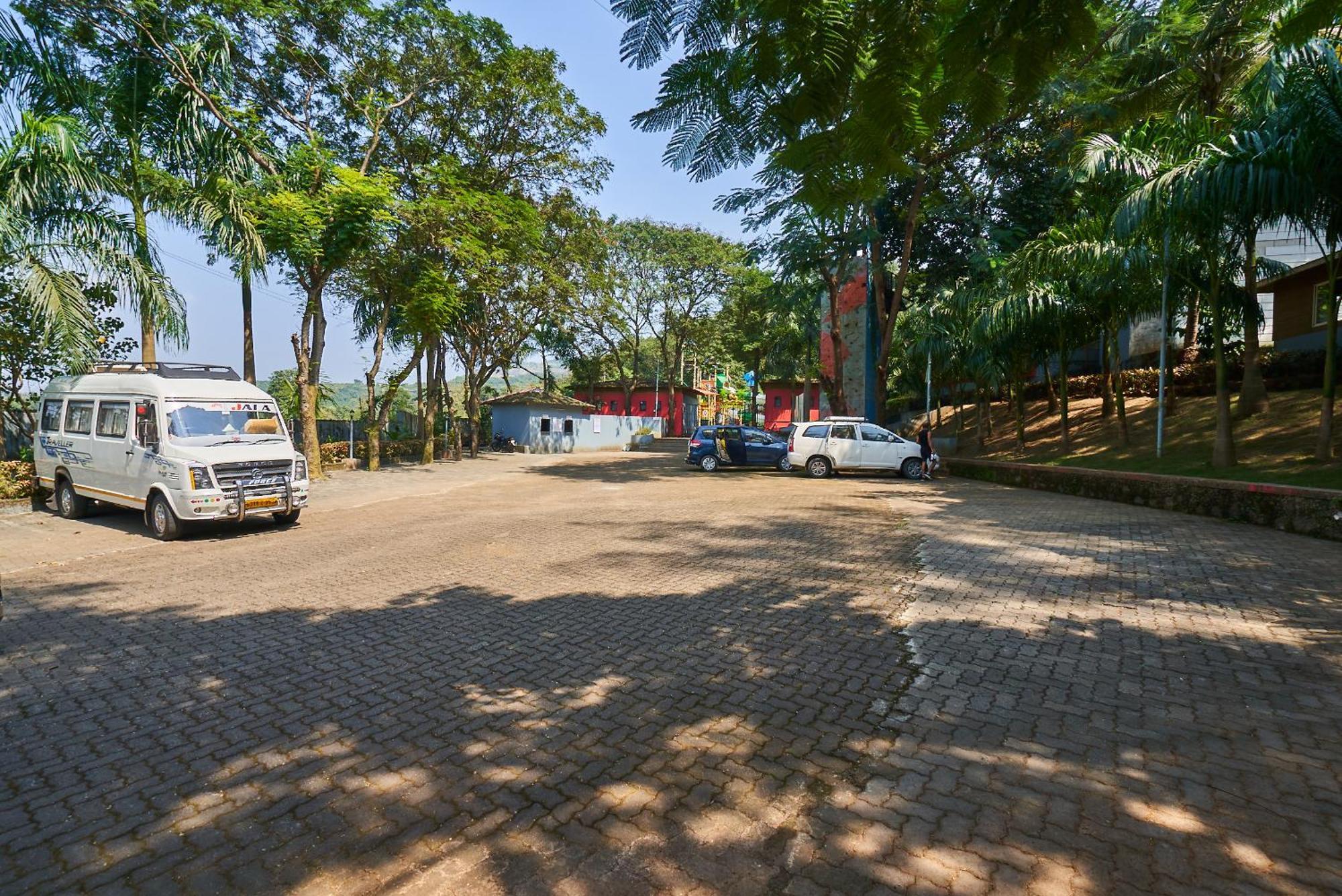 Monteria Resort Chauk Luaran gambar
